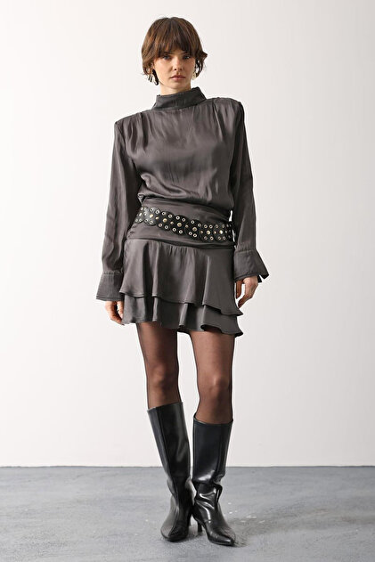 Trend Alaçatı Stili Anthracite Belt Detailed Satin Mini Skirt Alc