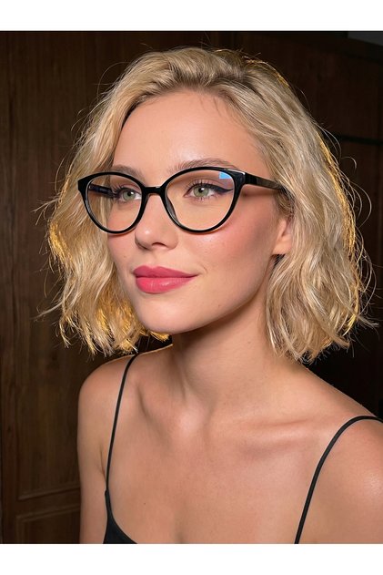 Cunda Siyah 51 Ekartman Cat Eye Is a Popular, Durable Eyewear with Blue Light Protection.
