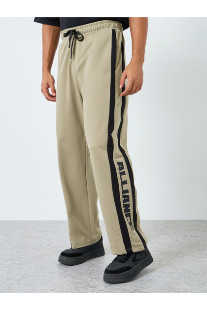 Men Striped Oversized Terry Joggers