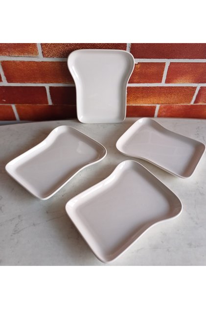 Toast Plate Set of 4