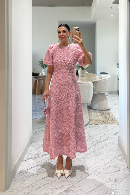 Seda Yalçın Atelier Gül Detaylı Pudra Rosella Özel Tasarım Elbise