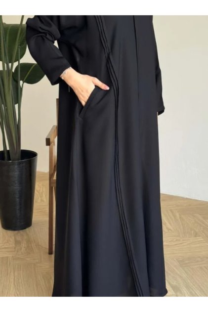 عبايه اسود سحاب مخفي مع كسرات من الامام-طرحه مجانا