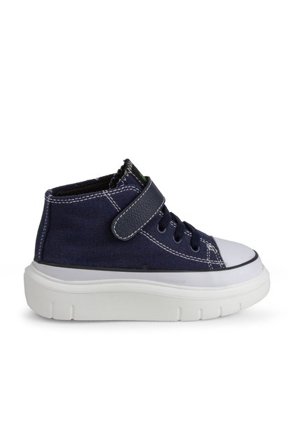 Buck4490 Axel Kids Sneaker Casual Shoes