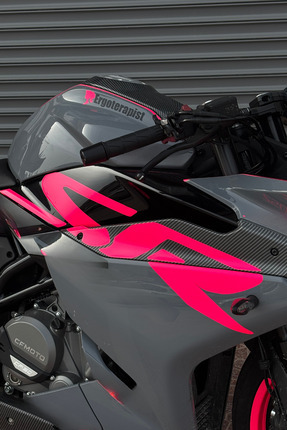 Banxtre CFMOTO 250SR için Renkli Orijinal Sticker (SR Yazıları Sağ
