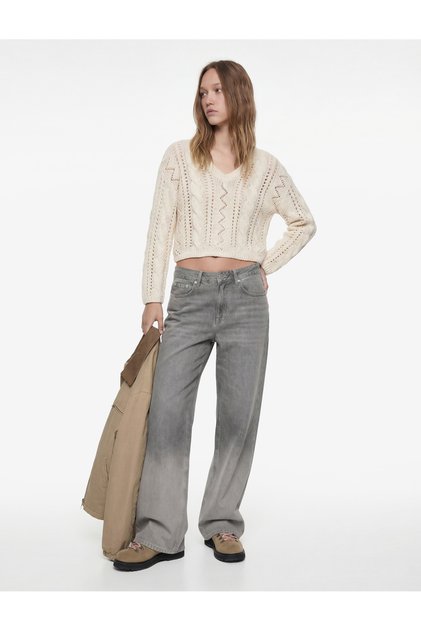 Lace-Like Knit V-Neck Long-Sleeved Knitwear Sweater