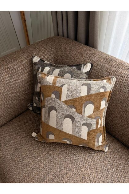 Salvador Kahve Throw Pillow Cover (45X45)