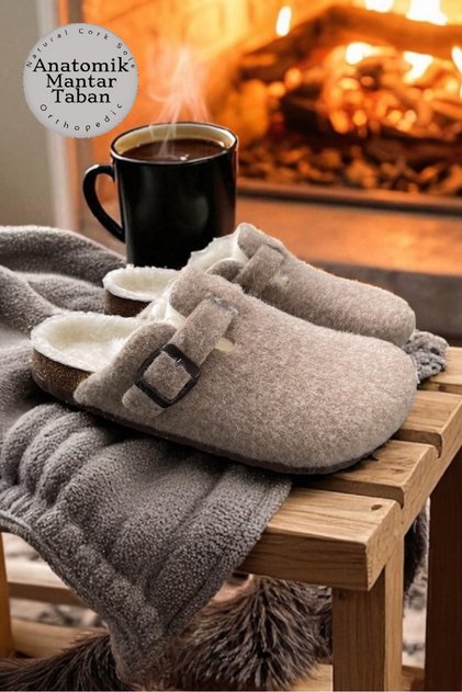 Real Fur Anatomical Unisex House Slippers – Natural Cork Sole & Felt Comfort