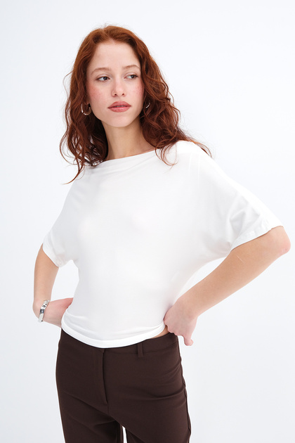 Addax Kayık Yaka T-shirt P208 - Fiyatı, Yorumları