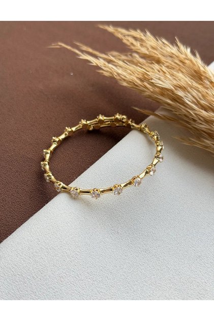 ZİRKON TAŞ DETAYLI GOLD KELEPÇE