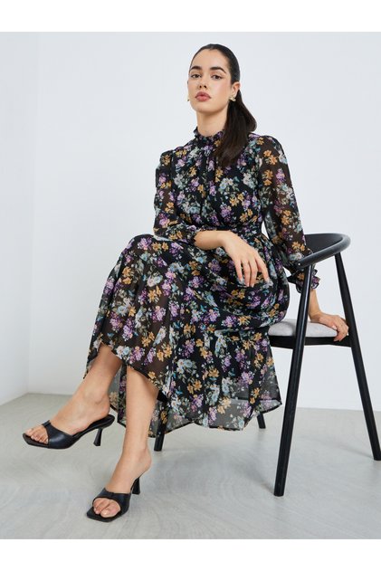 Women Black Floral Print A-Line Midi Dress