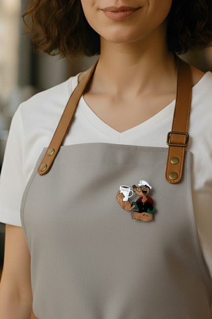 Kahveci Temel Reis Barista El Boyaması Ahşap Rozet