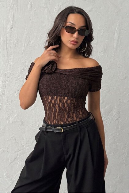 Rose Detailed Lace Blouse - Brown |   D2749 - Coffee