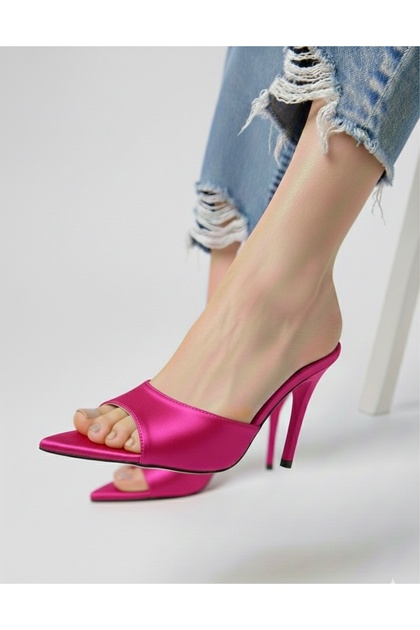 HEELED SLIPPERS