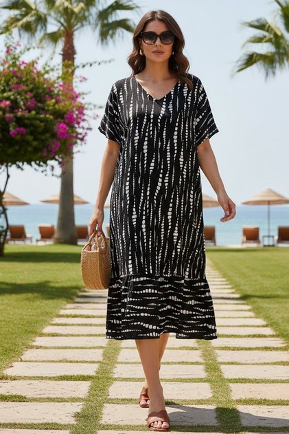 Women's V-Neck Patterned Half Sleeve Dress with Pockets