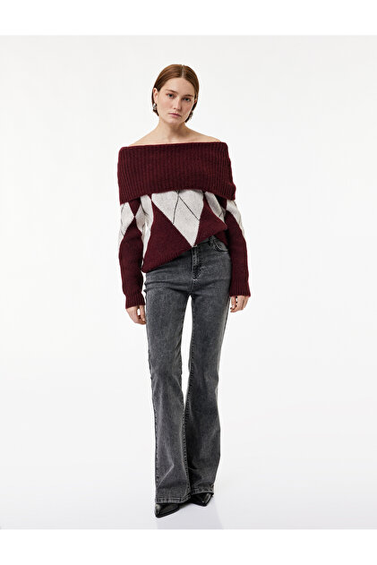 Long Sleeve Off-The-Shoulder Argyle Sweater