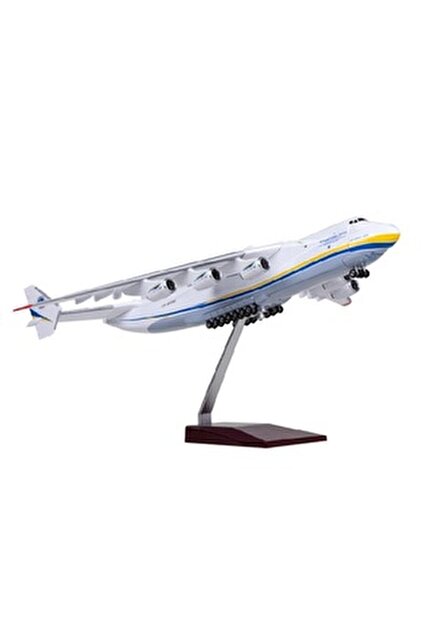 Genel Markalar 1/85 Ölçekli Boeing 737 Max “Fly Dubai” 47 cm Model
