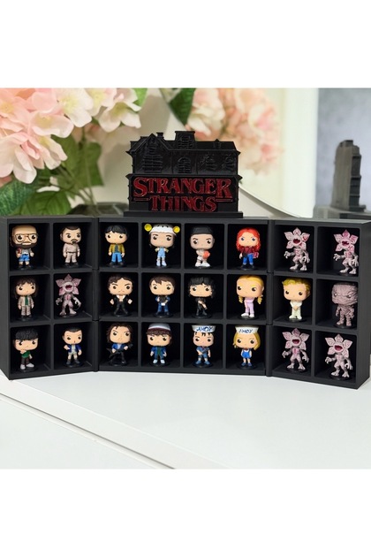 Stranger Things 24’lü Mini Figür ve Özel Tasarım Stand Seti