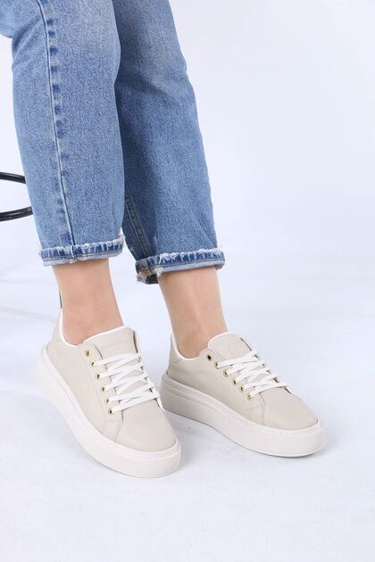 Jeri Nude Matte Leather Lace-Up Women's Sneakers