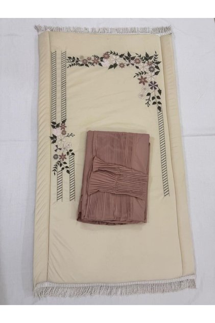 Royal embroidered prayer rug with a pleated sheet (spiritual gifts)