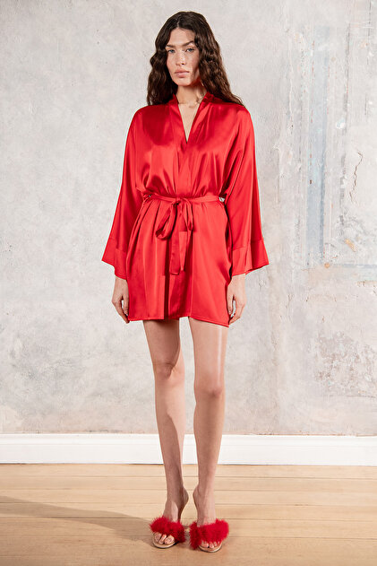 short red dressing gown Women's Lace Trim Kimono Robe Sexy Satin Short Bathrobe Sleepwear V-Neck  Silk Bridesmaids Wedding Dressing Gown (Red,Small) at Amazon Women's  Clothing store