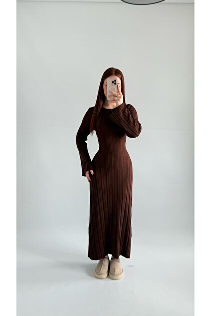 brown nun dress The Nun Sophie Kids Children Cosplay Costume Uniform Halloween Carniva –  TrendsinCosplay main image 1