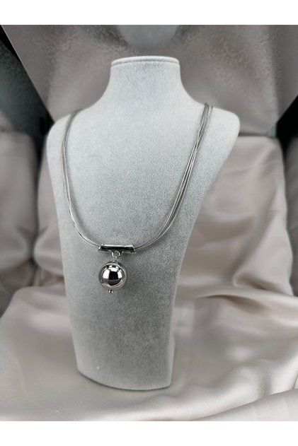 Silver Color Minimal Ball Detailed Women's Steel Necklace – Modern and Stylish Design