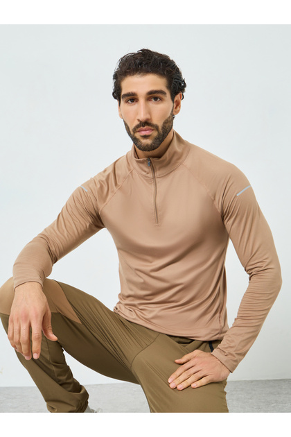 Men Brown Half-Zip Training T-Shirt