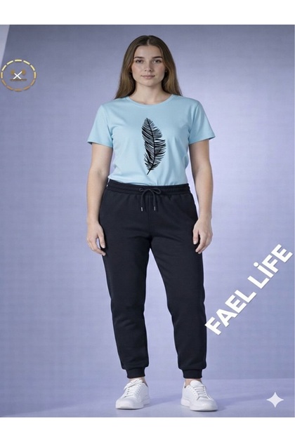Unisex Oversize Feather Print T-Shirt and Sweatpants Set