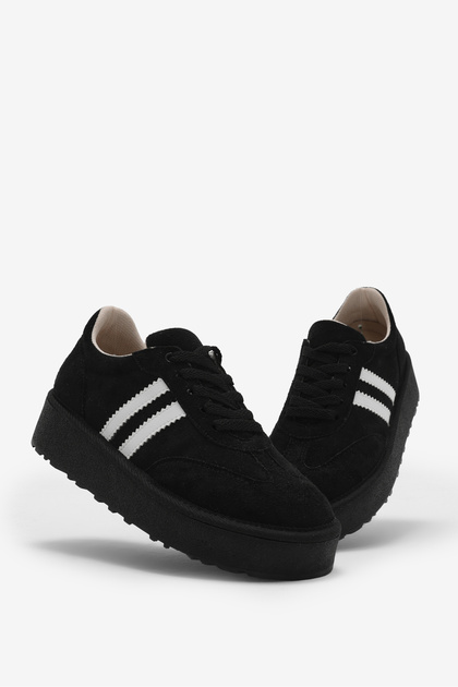 Women's Black Suede Comfortable Fit Sneaker