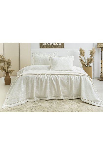 Maya 3 Piece Ecru Pique Set 240 X 260 cm 240 X 260 cm Ecru