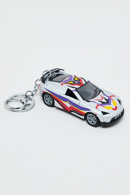 Unisex Silver–colored Racing Car Keychain
