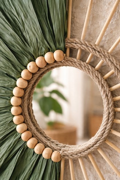 Bohem Handmade Dekoratif Aynalı Ahşap Boncuklu Tek Yeşil Doğal Rafya Duvar Süsü