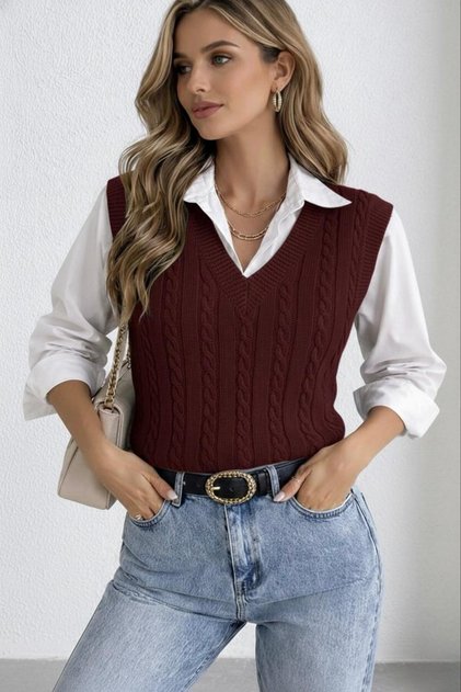 Women's Cable Knit Sweater