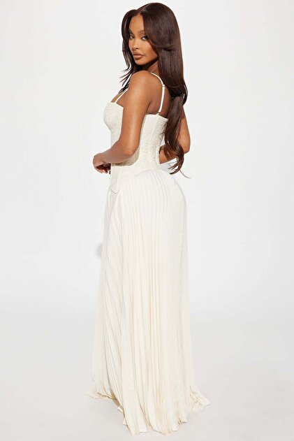 ARDSU Fashion Nova Daniella Lace Corseted Pleated Maxi Dress - Cream- Trendyol ARDSU Fashion Nova Daniella Lace Corseted Pleated Maxi Dress - Cream- Trendyol