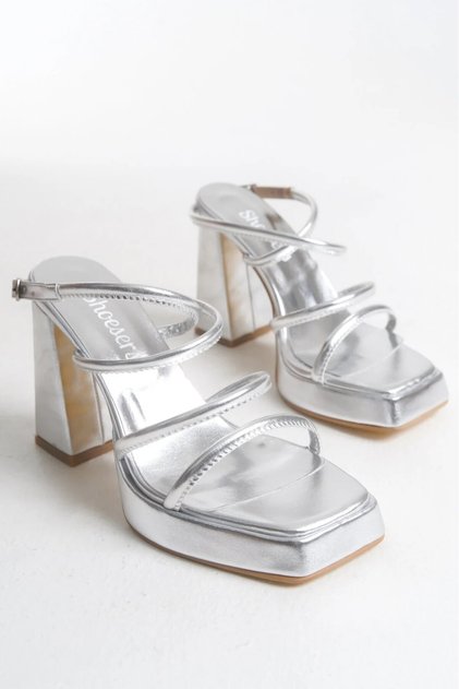 Women's Special Design Ankle Strap Platform Heeled Silver Evening Dress Shoes