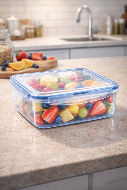 Locking Storage Container 4.4 Liter – Transparent Food Storage Container with Air-Tight Seal, Bpa Free
