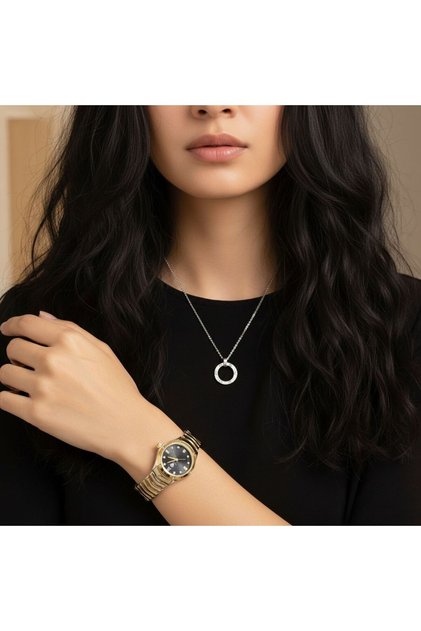 ساعة نسائية ضد الماء مع تعليقة زركون وعلبة فخمة