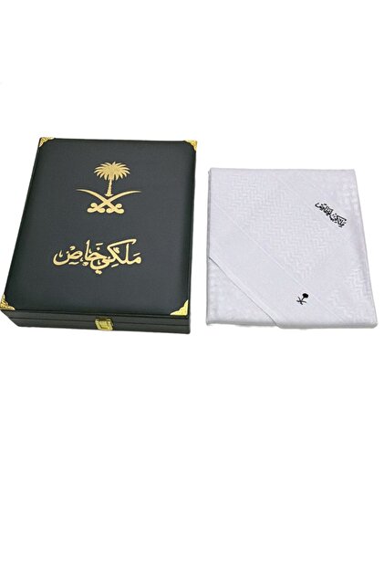 A special royal shemagh made of 100% natural cotton, presented in a gift-ready box - size 58