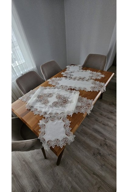5 Piece Luxury Living Room Sets with Agar Guipure on Linen