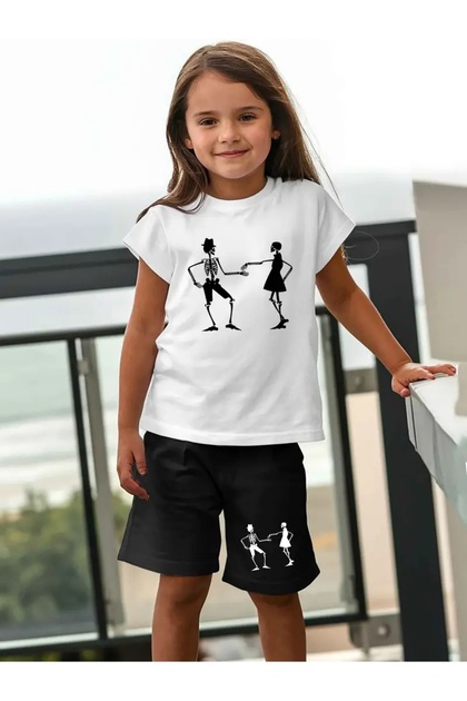 Children's T-Shirt and Pocket Shorts Set