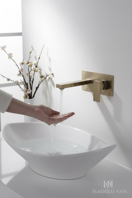 Matte Gold Built-In Sink Faucet Matte Gold Square Modern Wall-Mounted Built-In Sink Fixture