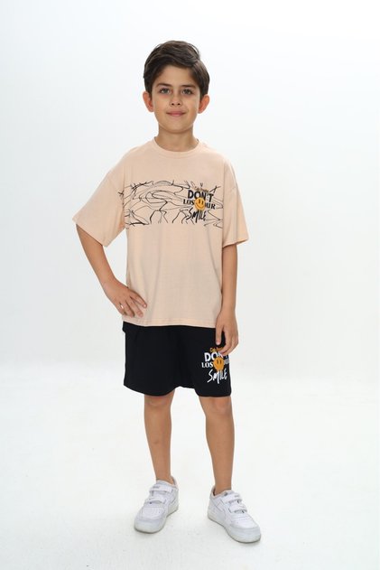 Boys' 2-Piece Set: Printed Crew Neck T-Shirt & Elastic Waist Pocket Shorts