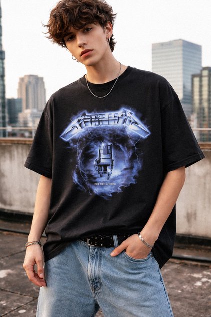 Metallica Ride the Lightning Oversize Unisex T-Shirt