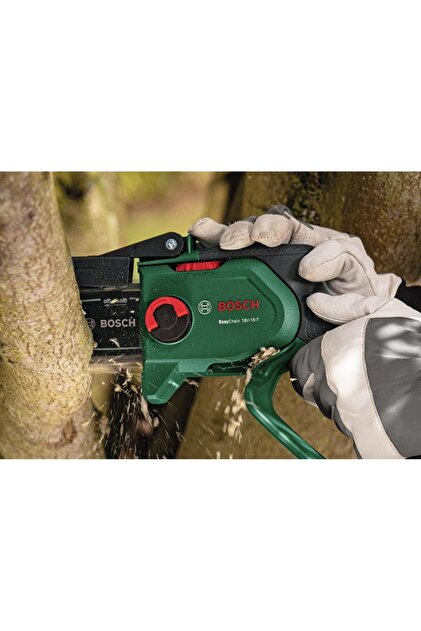 Bosch Easychain 18V-15-7 Şarjlı Zincirli Budama Makinası Solo