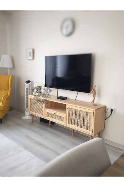 Ahşap Masif Hazeranlı Kapak Ve Çekmeceli Modern Tv Ünite