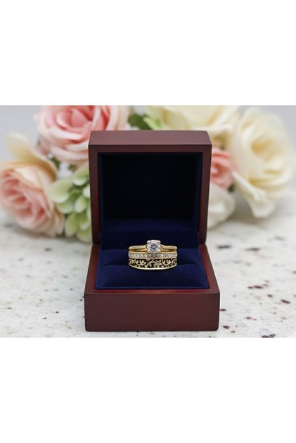 Stone Crystal Model Women's Shiny Ring