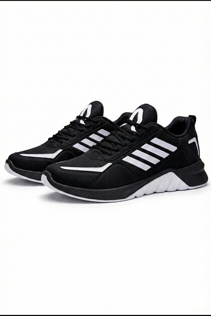 Striped Men's Sports Shoes