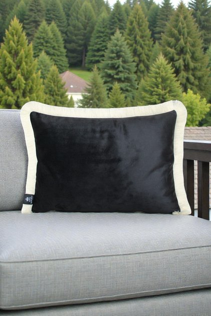 Throw Pillow Cover 35X50 cm Babyface Fabric Cream with Tassels