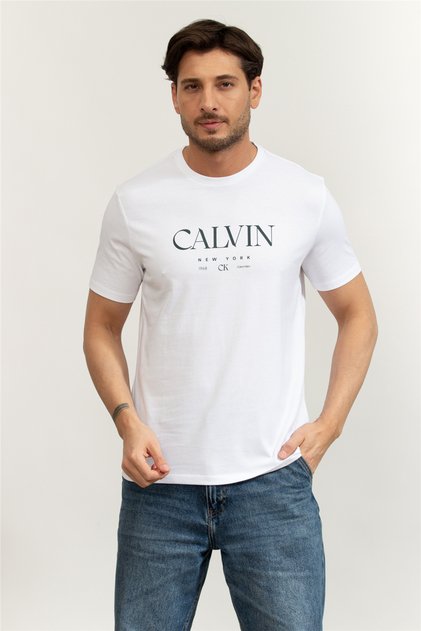 SS 20S LN Calvin Graphic Tee Erkek Bisiklet Yaka T-Shirt Beyaz