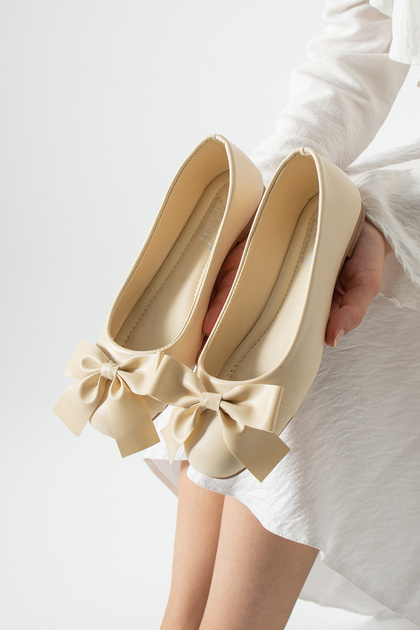Elegant Women's Daily Ribbon Detailed Round Toe Stylish Ballerinas